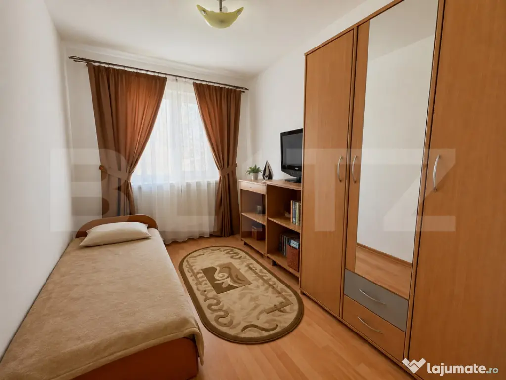 Apartament 3 camere, renovat, balcon închis in HUNEDOARA