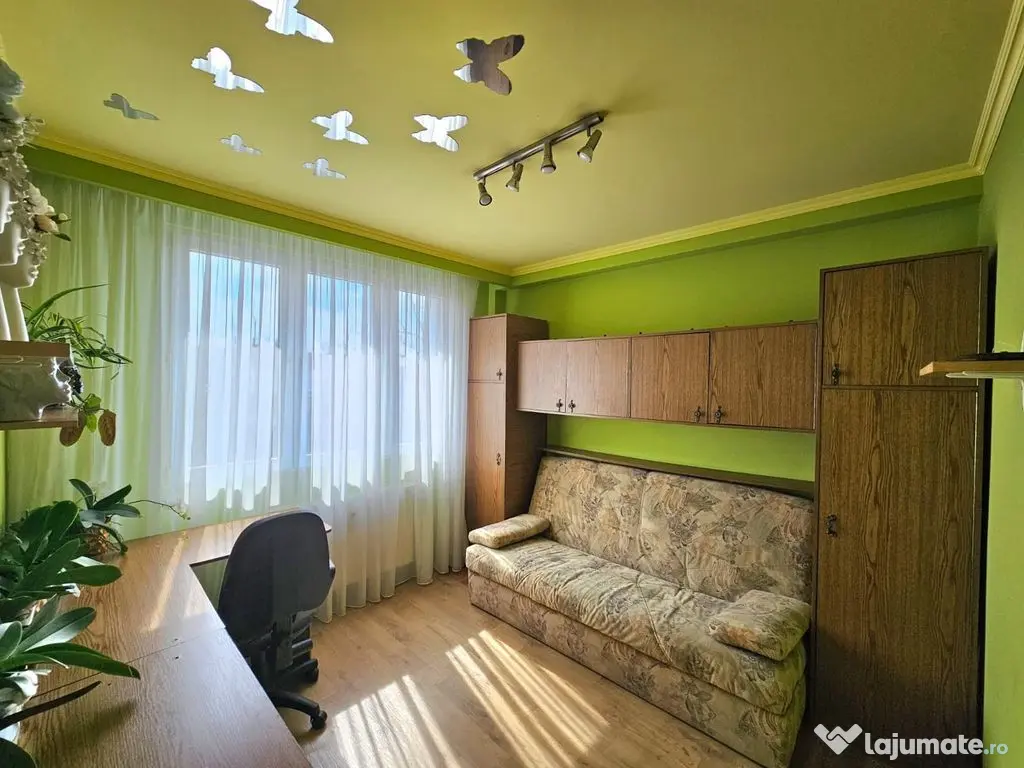 Apartament trei camere 4/4 Valea Ialomitei