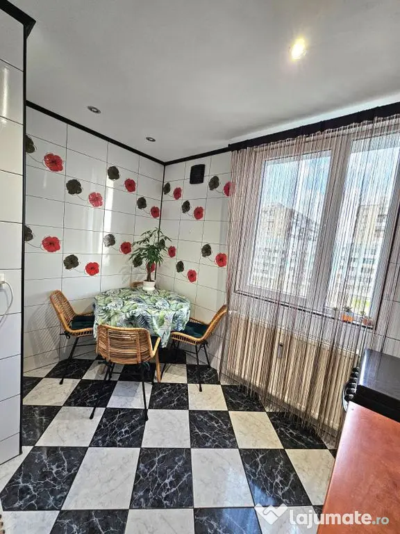 Apartament trei camere 4/4 Valea Ialomitei