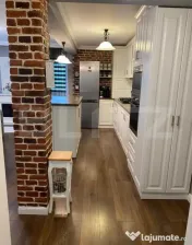 Apartament de lux la casa, 4 camere ,două parcări zona Oa? 