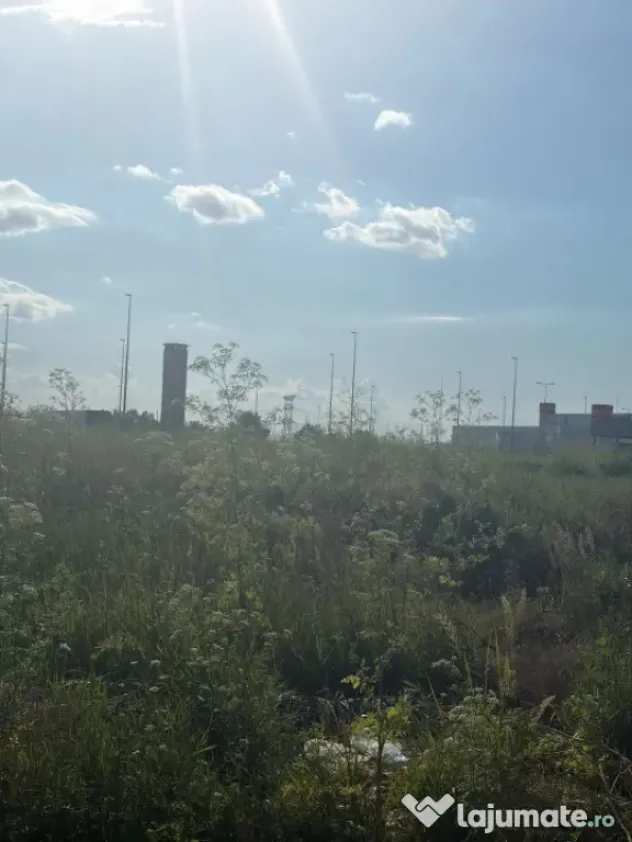 Teren de 5000mp intravilant la iesirea din Filiasi ,la inter
