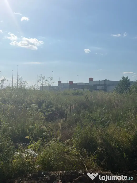 Teren de 5000mp intravilant la iesirea din Filiasi ,la inter