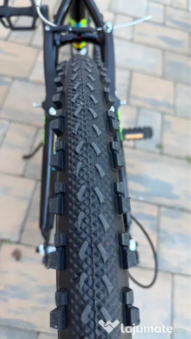 Biciclete DHS 24