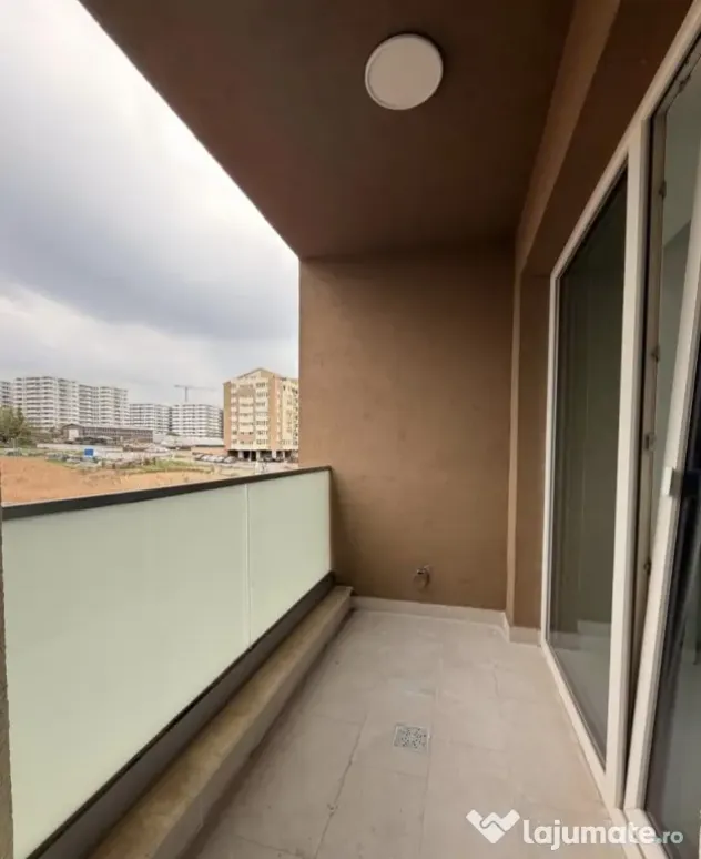 Persoana fizica vând apartament cu 2 camere, zona deosebită centrala! Super preț
