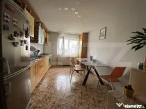Apartament cu 2 camere, decomandat, mobilat, parcare – Șt