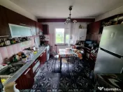 Tomis nord tav uri- apartament 3 camere decomandat 80 mp