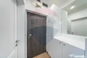 Apartament de închiriat modern la Adora Park, strada Coc... 