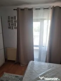 De inchiriat apartament cu 3 camere, zona Garii, etaj 3, ...