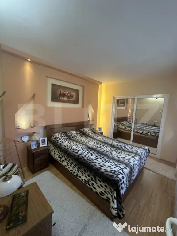 Casa plan parter 170 mp, zona Micro 17