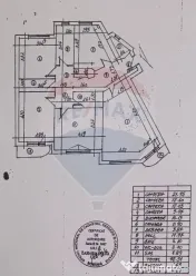 Apartament cu 4 camere de vânzare în zona 13 Septembrie