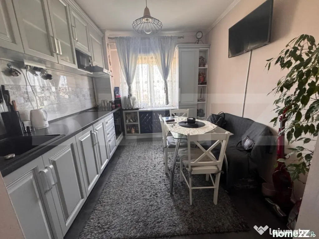 Apartament 3 camere, 72 mp, zona Mircea cel Bătrân - Iasi (Iasi)
