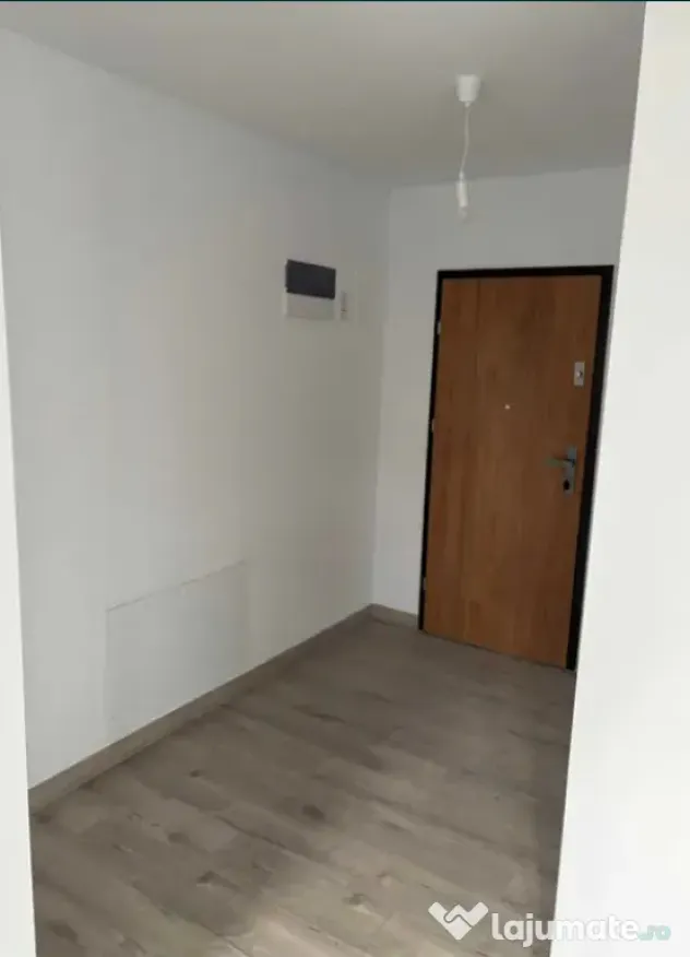 Apartament 2 camere | Bloc Nou | zona Tractorul