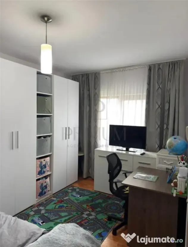 Soarelui - 2 Camere - Bloc izolat - Centrala proprie
