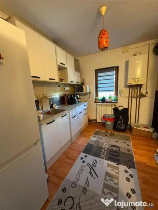 Soarelui - 2 Camere - Bloc izolat - Centrala proprie