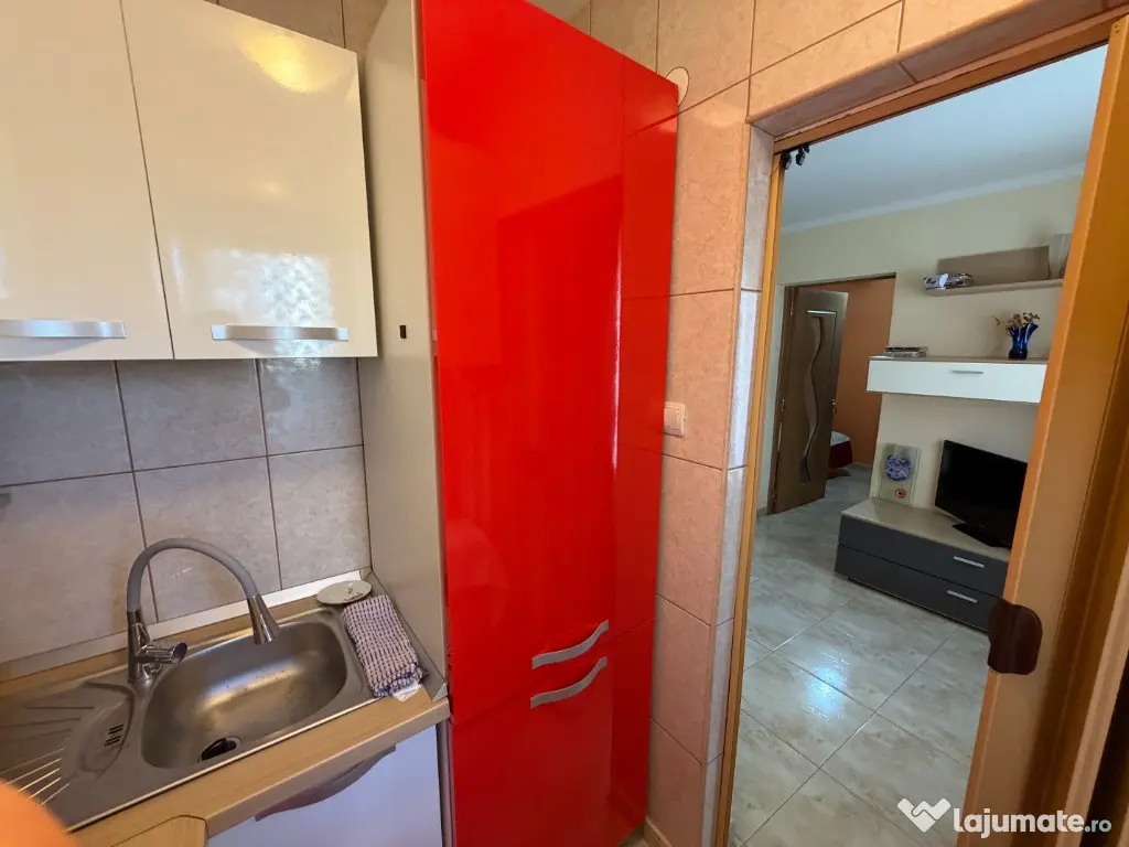 Apartament 2 camere,str.Alunisului