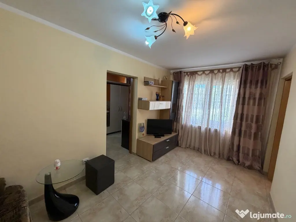 Apartament 2 camere,str.Alunisului