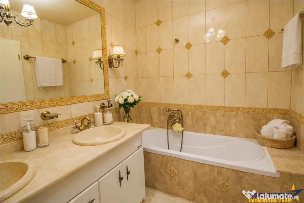 Penthouse extravagant,living spectaculos, semineu,terase gen