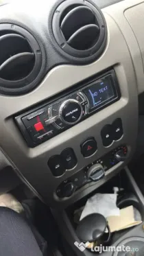 Vând Dacia Logan