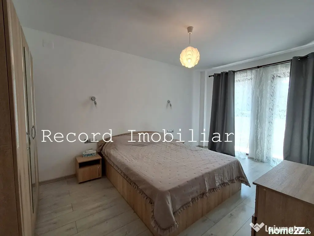 Apartament 3 camere,2 bai,et.1,balcon,parcare subterana! zona Marasti