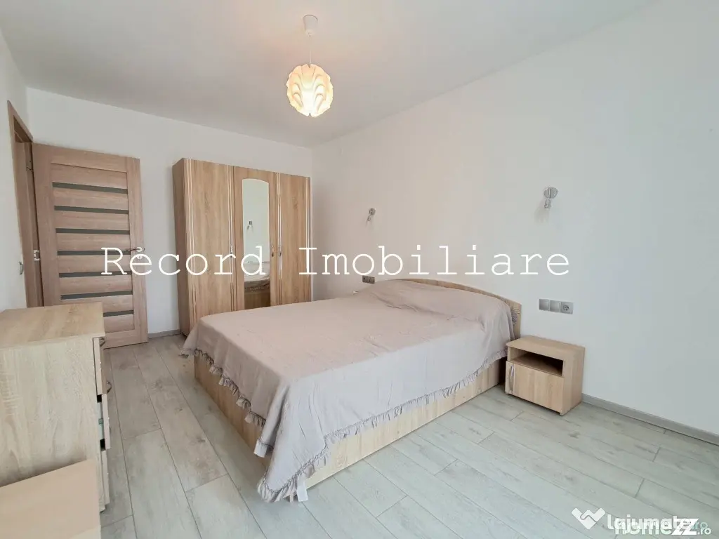 Apartament 3 camere,2 bai,et.1,balcon,parcare subterana! zona Marasti