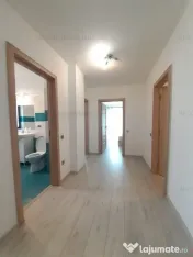 Apartament 3 camere,2 bai,et.1,balcon,parcare subterana! zona Marasti 
