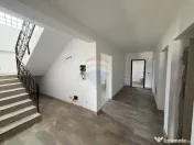 Casă / Vilă de vânzare intrare Lamotesti 