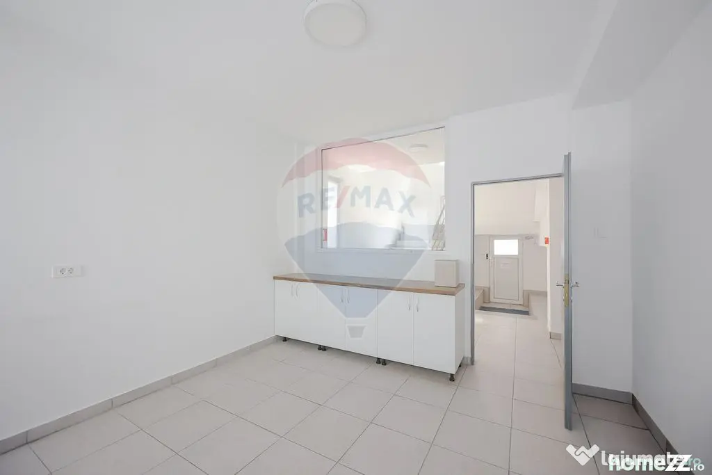 Spații de birouri de închiriat, zona Calea Borșului