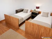 Casa si pentru cazare personal, zona parcului industrial Pre 