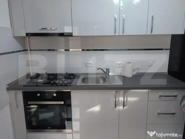 Apartament 2 camere, 65 mp, parcare, zona strazii Teleorman