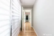 Apartament cu 4 camere de vanzare in Cosmopolis, parcare,...