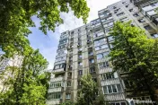 Lujerului, 2 camere, c-tie 1978, 270 metri metrou, bucata... 