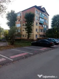 apartament 2 camere, etaj 2, strada Brânduşei 