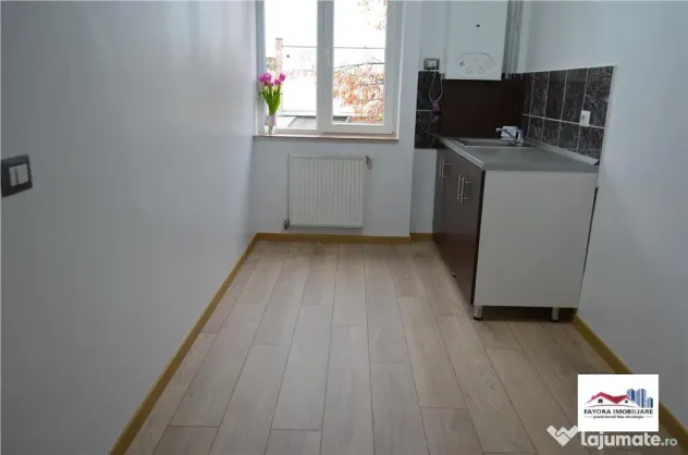 Spatiu pentru Birouri 2 Camere de Inchiriat Zona Ultracentra
