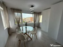 Apartament cu 3 camere in vila-90mp-zona Centrala