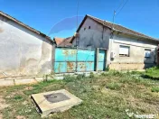 Casă / Vilă cu 3 camere de vânzare în zona Central