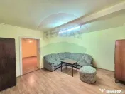 Casă / Vilă cu 3 camere de vânzare în zona Central
