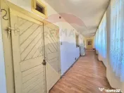 Casă / Vilă cu 3 camere de vânzare în zona Central