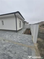 Duplex personalizare interioara - 4 camere - toate utilitati 