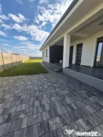 Casa individuala superba - zona linistita - bucatarie inchis