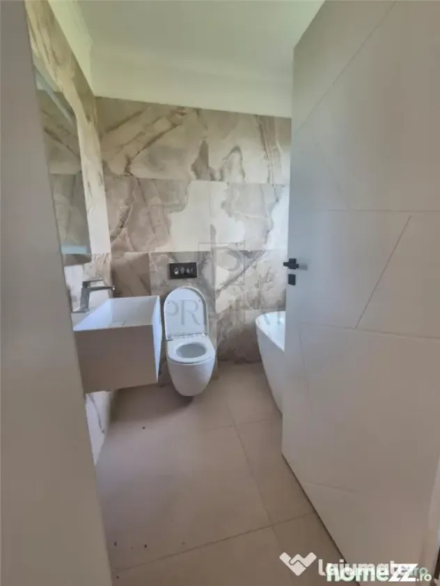 Casa individuala superba - zona linistita - bucatarie inchis