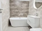 Casa duplex de inchiriat | 140 mp utili | 3 dormitoare | Cur 