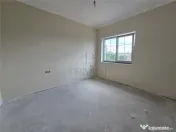Duplex spatios - 3 bai - asfalt 