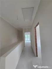Duplex spatios - 3 bai - asfalt 