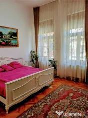 SAGULUI, CASA ISTORICA, 2 DORMITOARE, LIVING, BUCATARIE INCH 
