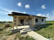 Casa parter, 85 mp utili, 402 mp teren, zona Isalnita