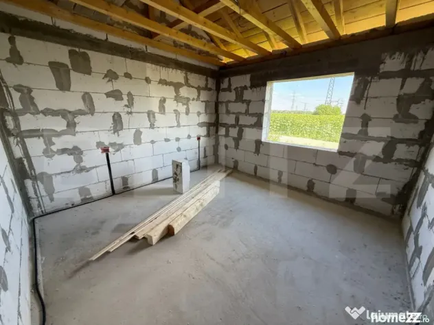 Casa parter, 85 mp utili, 402 mp teren, zona Isalnita - Isalnita (Dolj)