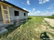 Casa parter, 85mp utili, 402 mp teren, zona Isalnita 