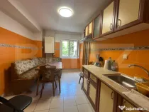 Apartament 4 camere, 100 mp, 2 parcări + 2 boxe, etaj 1, zo
