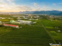 Film!Potential rezidential investitional, 5.000 mp intravila