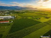 Film!Potential rezidential investitional, 5.000 mp intravila 